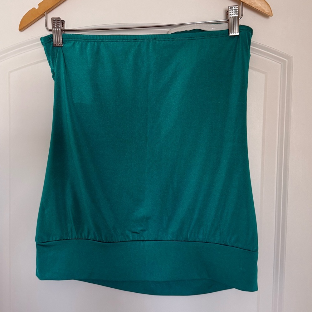2b Bebe Ruched Front Lace Banded Bottom Tube Top (M) - Picture 3 of 7